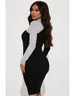 فستان رمادي و أسود