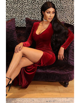 فستان مخمل أحمر