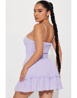 فستان بنفسجي