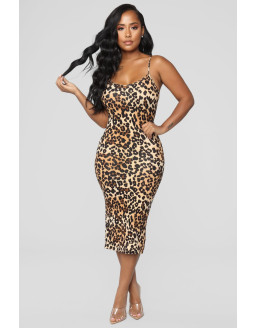 فستان تايغر تحت الركبة