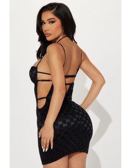 فستان أسود سيكسي