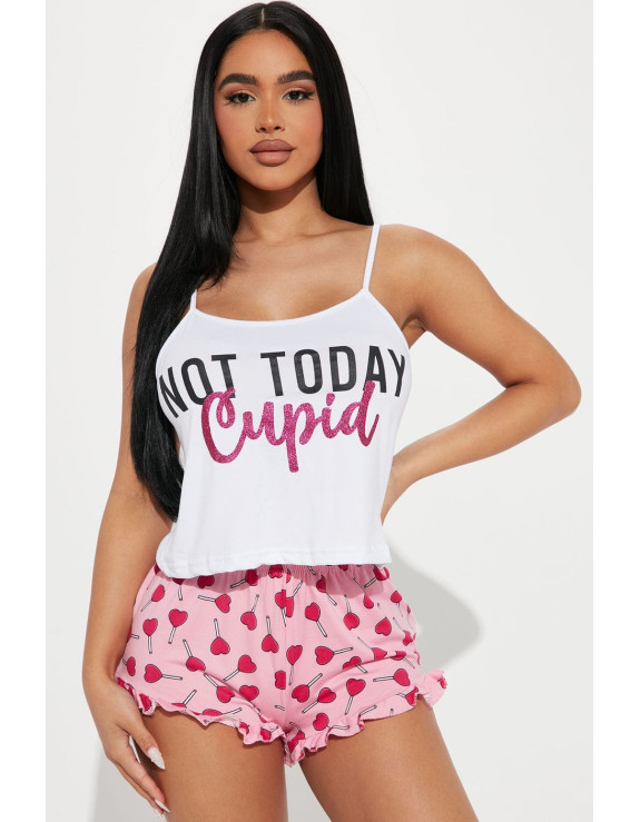 بيجاما وردية